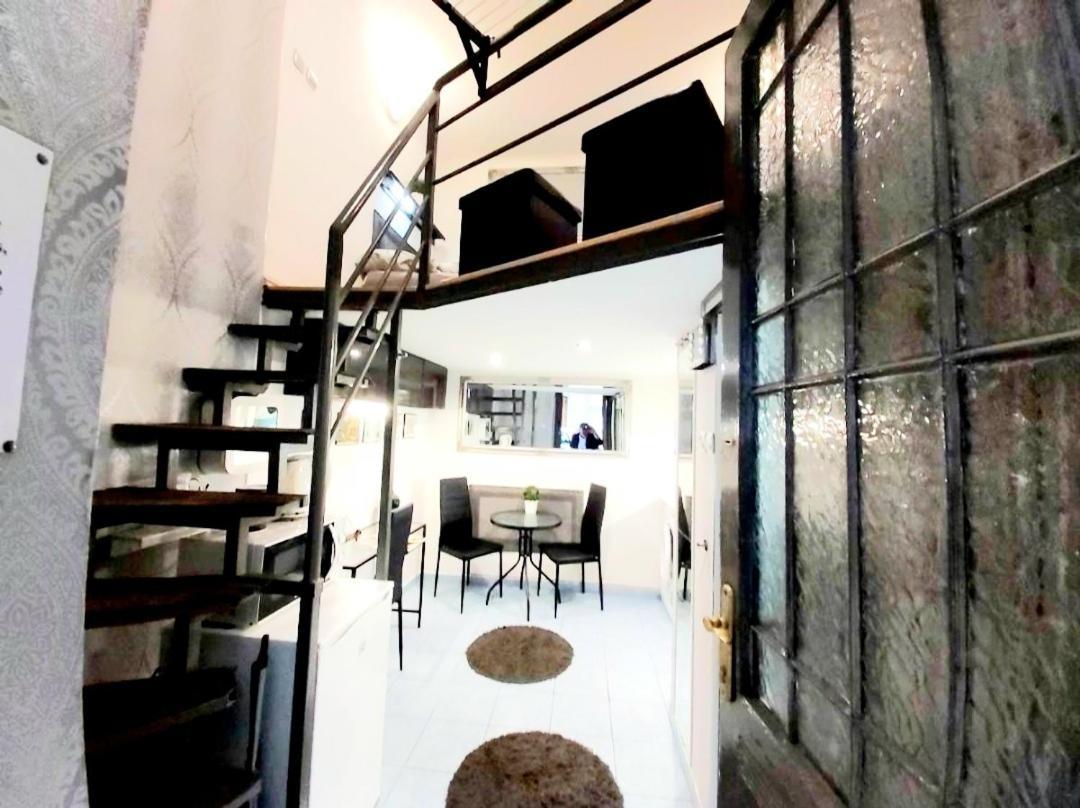 Like Studio City Centrum, Wifi, Terrace Βουδαπέστη Εξωτερικό φωτογραφία
