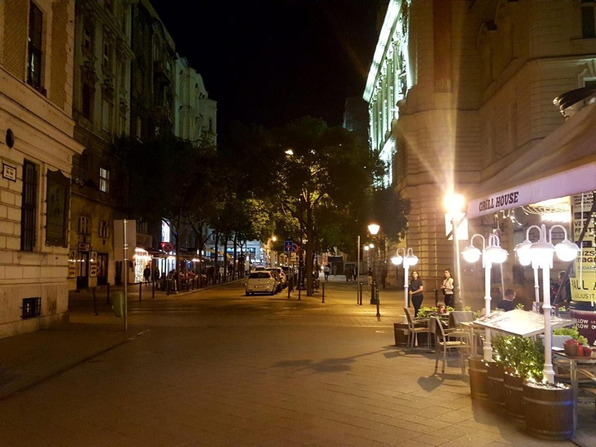 Like Studio City Centrum, Wifi, Terrace Βουδαπέστη Εξωτερικό φωτογραφία