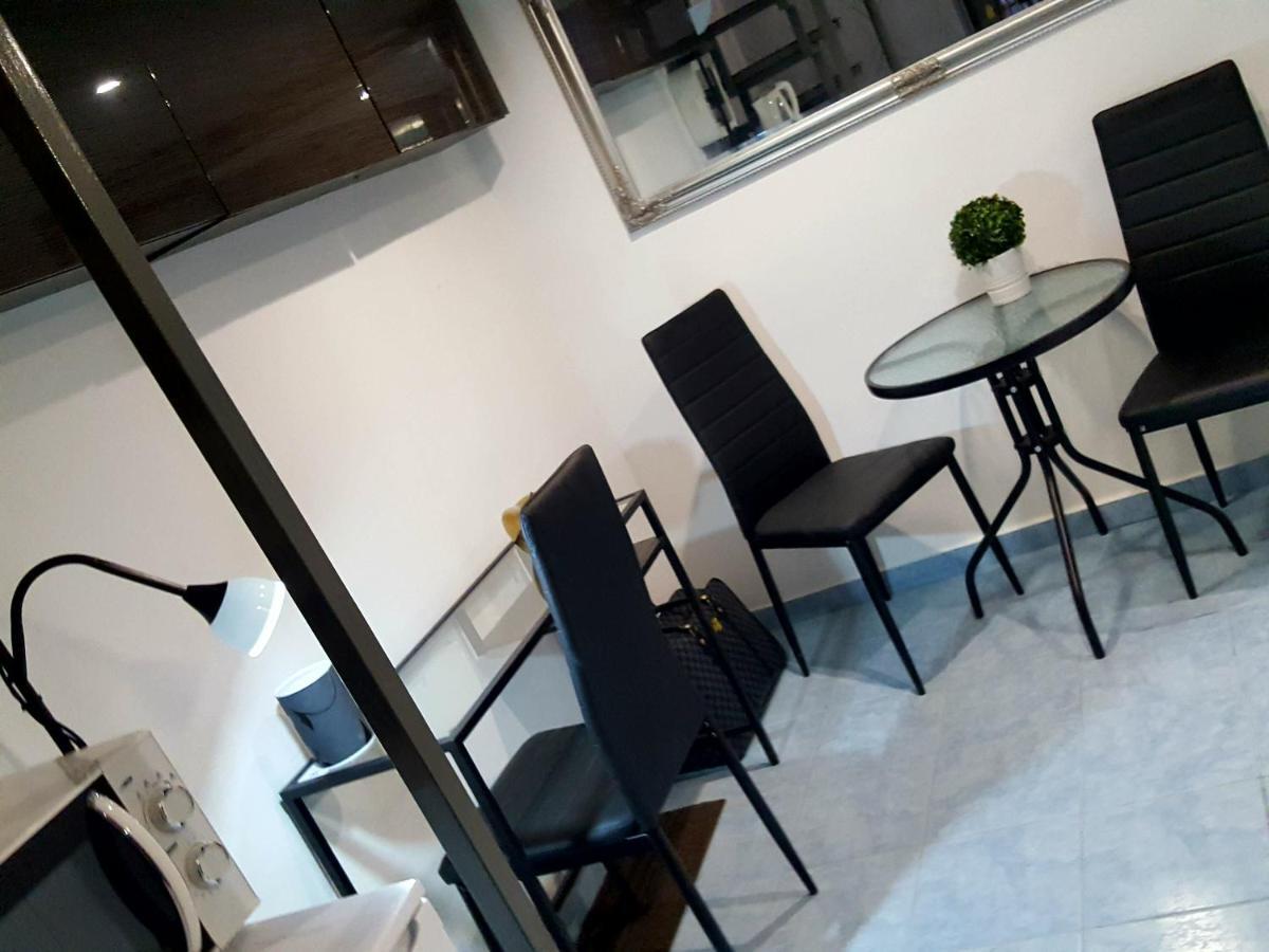 Like Studio City Centrum, Wifi, Terrace Βουδαπέστη Εξωτερικό φωτογραφία